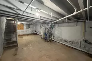 182 W Raymond St, Philadelphia, PA 19140 - Photo 12