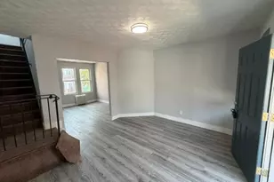 182 W Raymond St, Philadelphia, PA 19140 - Photo 4