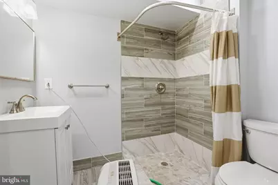 2407 Grays Ferry Avenue, Philadelphia, PA 19146 - Photo 36
