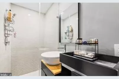 229 Race Street, Philadelphia, PA 19106 - Photo 14