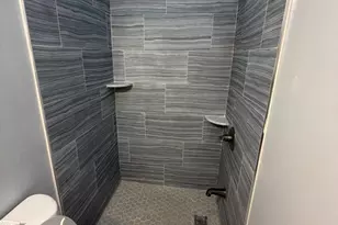 64 W Sharpnack St, Philadelphia, PA 19119 - Photo 14