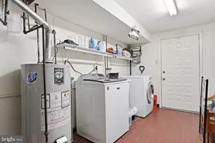 8206 Burholme Ave, Philadelphia, PA 19111 - Photo 22