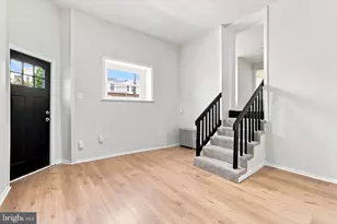 2501 S Dewey St, Philadelphia, PA 19142 - Photo 2