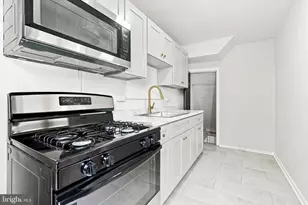 2501 S Dewey St, Philadelphia, PA 19142 - Photo 6