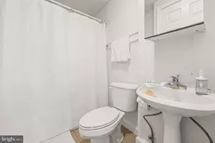 468 E Walnut Ln, Philadelphia, PA 19144 - Photo 30