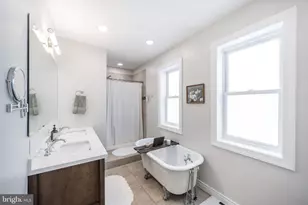 1011 S 24th St, Philadelphia, PA 19146 - Photo 18