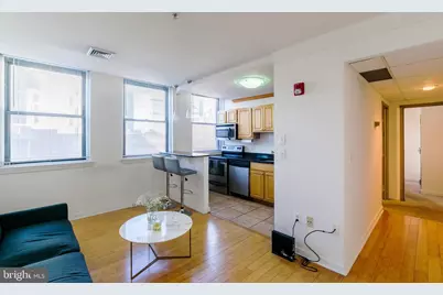 1939 Chestnut Street #UNIT 3B, Philadelphia, PA 19103 - Photo 1
