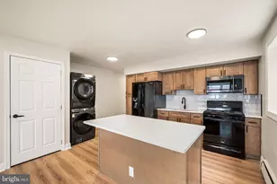 636 Arthur St, Philadelphia, PA 19111 - Photo 14
