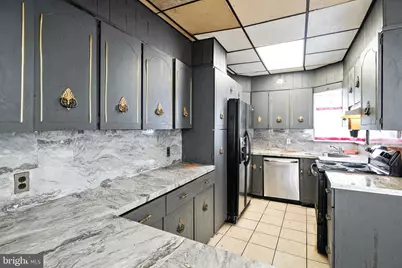 6217 Grays Avenue, Philadelphia, PA 19142 - Photo 4