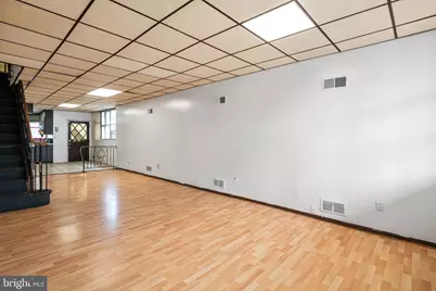 6217 Grays Avenue, Philadelphia, PA 19142 - Photo 2