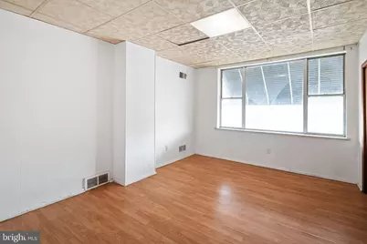 6217 Grays Avenue, Philadelphia, PA 19142 - Photo 14