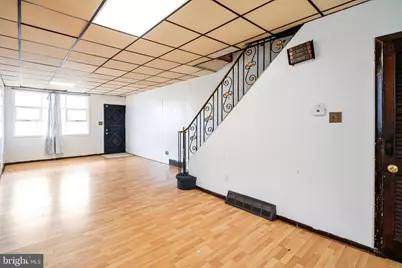 6217 Grays Avenue, Philadelphia, PA 19142 - Photo 8