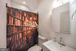 1770 Waterloo St, Philadelphia, PA 19122 - Photo 12