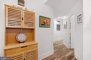 1613 Green St, Philadelphia, PA 19130 - Photo 6
