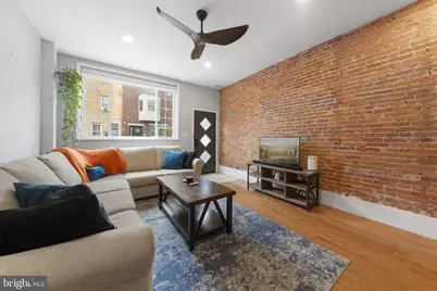 1831 S 10th Street, Philadelphia, PA 19148 - Photo 4