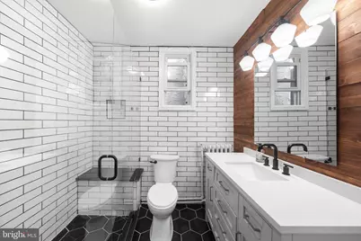1831 S 10th Street, Philadelphia, PA 19148 - Photo 22