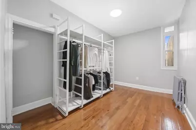 1831 S 10th Street, Philadelphia, PA 19148 - Photo 24