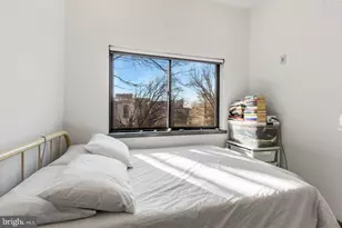1935 E Hazzard St, Philadelphia, PA 19125 - Photo 8