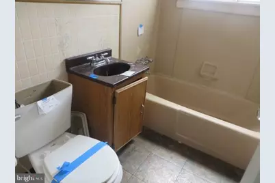 5920 W Oxford Street, Philadelphia, PA 19151 - Photo 10