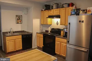 1811 Bouvier St, Philadelphia, PA 19121 - Photo 8