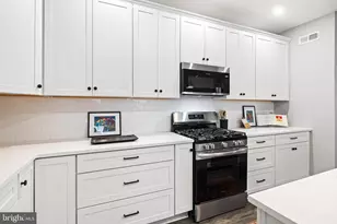 160 Shurs Ln, Philadelphia, PA 19127 - Photo 10