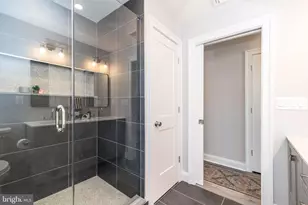 160 Shurs Ln, Philadelphia, PA 19127 - Photo 24