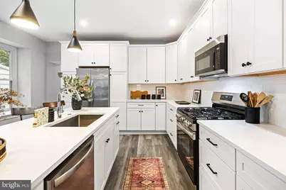 160 Shurs Lane, Philadelphia, PA 19127 - Photo 8
