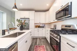 160 Shurs Ln, Philadelphia, PA 19127 - Photo 12