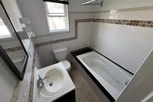 2444 S Fairhill St, Philadelphia, PA 19148 - Photo 14