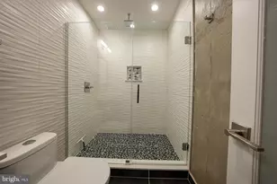 2228 Sears St, Philadelphia, PA 19146 - Photo 32