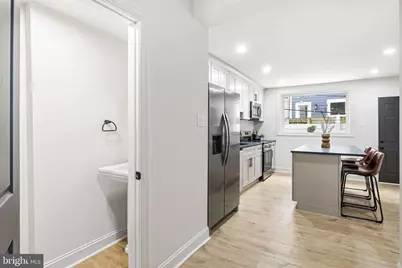 1524 S Colorado, Philadelphia, PA 19146 - Photo 8