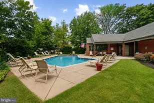 2015 Welsh Rd, Philadelphia, PA 19115 - Photo 18