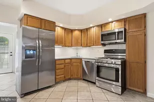 2645 Tilton St, Philadelphia, PA 19125 - Photo 10