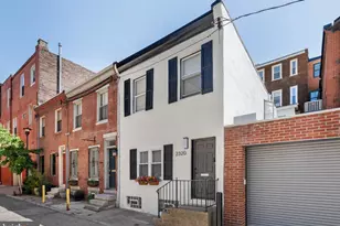 2320 Manning St, Philadelphia, PA 19103 - Photo 2
