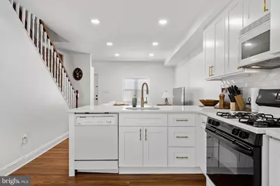 2320 Manning Street, Philadelphia, PA 19103 - Photo 10