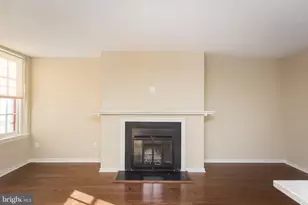 532 Spruce St, Philadelphia, PA 19106 - Photo 4