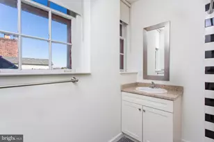 532 Spruce St, Philadelphia, PA 19106 - Photo 14
