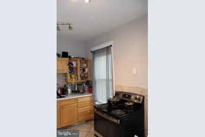 188 W Wyoming Avenue, Philadelphia, PA 19140 - Photo 12