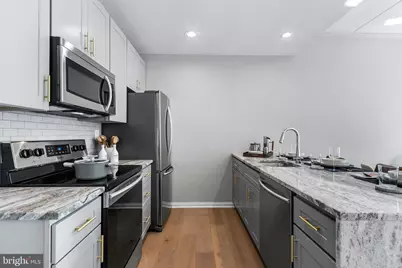 60 N 23rd Street #1110, Philadelphia, PA 19103 - Photo 2