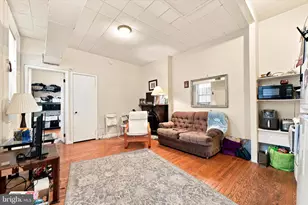 1807 Spruce St, Philadelphia, PA 19103 - Photo 2