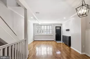 1812 S Camac St, Philadelphia, PA 19148 - Photo 2