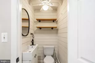 1812 S Camac St, Philadelphia, PA 19148 - Photo 10