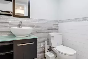 2100 Cross St, Philadelphia, PA 19146 - Photo 32