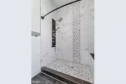2100 Cross Street, Philadelphia, PA 19146 - Photo 18
