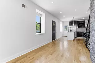 2100 Cross St, Philadelphia, PA 19146 - Photo 6