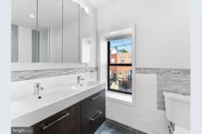 2100 Cross Street, Philadelphia, PA 19146 - Photo 26