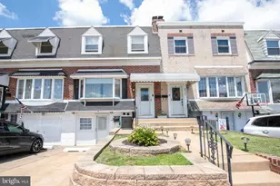 3726 Westhampton Dr, Philadelphia, PA 19154 - Photo 2