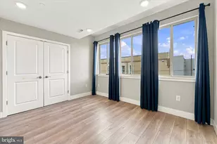 2348 Mountain St, Philadelphia, PA 19145 - Photo 14