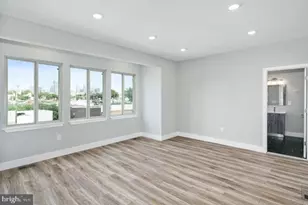 2348 Mountain St, Philadelphia, PA 19145 - Photo 6