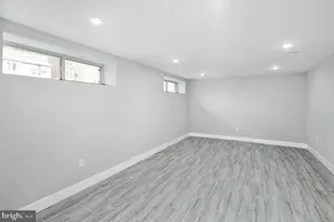 2348 Mountain St, Philadelphia, PA 19145 - Photo 16